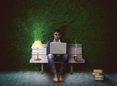 Czym dokładnie jest bank internetowy? Definicja pojęcia