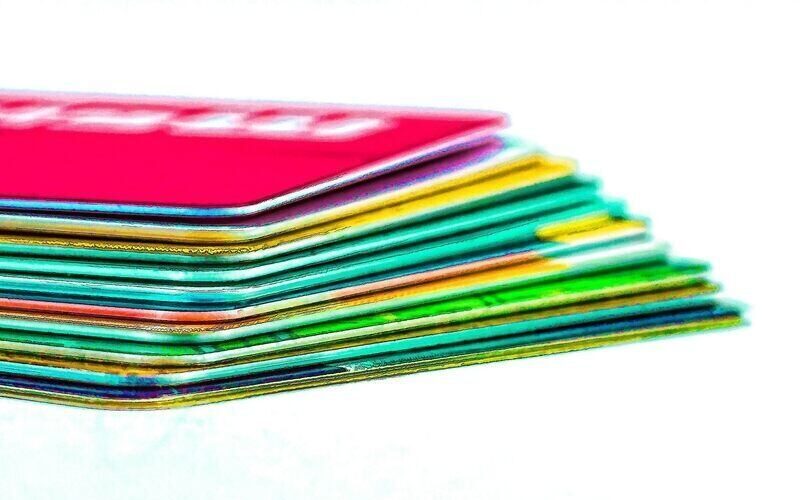 Karta prepaid - czym jest i jak działa?