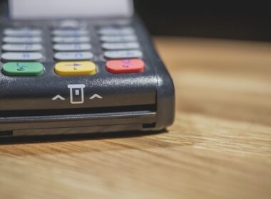 Czym jest skimming? Definicja pojęcia